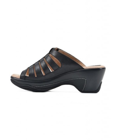 Women's Valencia Clog Sandals PD01 $38.71 Shoes