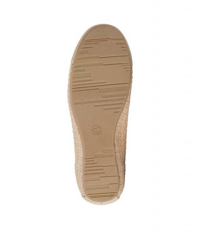 Women's Mia Casual Flat Tan/Beige $40.29 Shoes