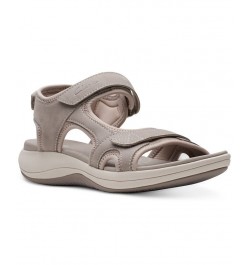 Women's Cloudsteppers Mira Bay Strappy Sport Sandals Tan/Beige $37.40 Shoes