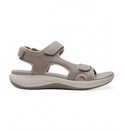 Women's Cloudsteppers Mira Bay Strappy Sport Sandals Tan/Beige $37.40 Shoes