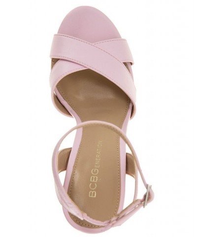 Women's Niada Platform Sandal Pink $40.33 Shoes