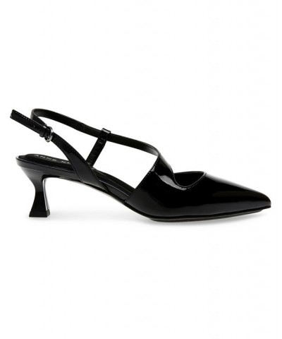 Women's Izzi Sculpted and Kitten Heel Pump PD02 $38.95 Shoes