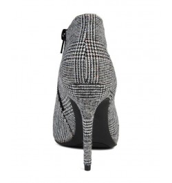 Women's Demmi Bootie Heather Gr $45.00 Shoes